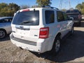2011 Ford Escape — photo 4 of 16 | VIN 1FMCU9EG1BKC03509