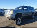 2007 GMC Yukon — photo 2 of 16 | VIN 1GKFC13037R310009