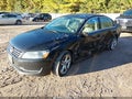 2015 Volkswagen Passat — photo 2 of 16 | VIN 1VWBV7A30FC028977