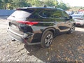 2022 Toyota Highlander — photo 4 of 16 | VIN 5TDGZRBH8NS563314