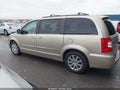 2016 Chrysler Town & Country — photo 14 of 17 | VIN 2C4RC1BG6GR268274