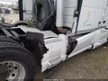 2022 Volvo VNL — photo 14 of 18 | VIN 4V4NC9EH5NN296308