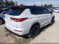 2023 Mitsubishi Outlander — photo 4 of 17 | VIN JA4J4UA82PZ032212