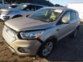 2017 Ford Escape — photo 2 of 16 | VIN 1FMCU9GD4HUC08638