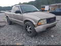2001 GMC Sonoma — photo 1 of 13 | VIN 1GTDT19W51K133199