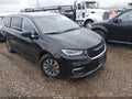 2024 Chrysler Pacifica — photo 1 of 21 | VIN 2C4RC1S7XRR150103