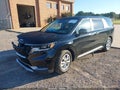 2023 Kia Carnival — photo 2 of 16 | VIN KNDNB4H30P6191514