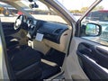 2011 Chrysler Town & Country — photo 5 of 16 | VIN 2A4RR5DG5BR766147