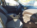 2019 Ford Escape — photo 5 of 16 | VIN 1FMCU9GD3KUB30473