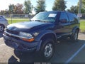 2005 Chevrolet Blazer — photo 2 of 16 | VIN 1GNCT18X05K110318