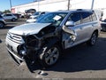 2012 Toyota Highlander — photo 2 of 16 | VIN 5TDDK3EH4CS102799