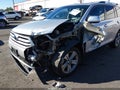 2012 Toyota Highlander — photo 6 of 16 | VIN 5TDDK3EH4CS102799