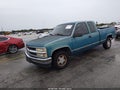 1998 Chevrolet C1500 — photo 2 of 11 | VIN 2GCEC19R9W1163571