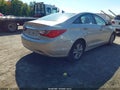 2011 Hyundai Sonata — photo 4 of 16 | VIN 5NPEB4AC7BH061593