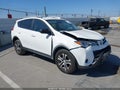 2015 Toyota RAV4 — photo 1 of 16 | VIN 2T3ZFREV0FW198839