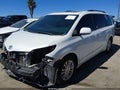 2015 Toyota Sienna — photo 2 of 17 | VIN 5TDYK3DC9FS577022