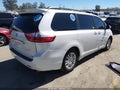 2015 Toyota Sienna — photo 4 of 17 | VIN 5TDYK3DC9FS577022