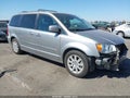 2016 Chrysler Town & Country — photo 1 of 17 | VIN 2C4RC1BGXGR295106