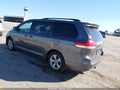 2011 Toyota Sienna — photo 3 of 11 | VIN 5TDKK3DC3BS114910