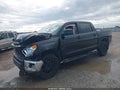 2017 Toyota Tundra — photo 2 of 16 | VIN 5TFEW5F10HX222882