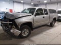 2003 Chevrolet Silverado 2500 — photo 2 of 11 | VIN 1GCHK29U33E148505