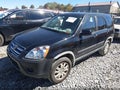 2005 Honda CR-V — photo 2 of 11 | VIN JHLRD78845C059222