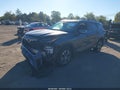 2022 Toyota Highlander Hybrid — photo 2 of 16 | VIN 5TDGBRCH4NS557366