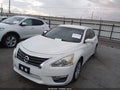 2015 Nissan Altima — photo 2 of 15 | VIN 1N4AL3AP4FC497107