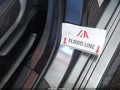2018 Infiniti QX30 — photo 6 of 11 | VIN SJKCH5CP7JA043593