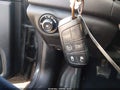2015 Chrysler 200 — photo 11 of 16 | VIN 1C3CCCCB8FN575868