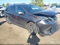2025 Toyota Sienna — photo 1 of 16 | VIN 5TDESKFCXSS161856