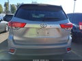 2017 Toyota Highlander — photo 16 of 19 | VIN 5TDDZRFH7HS360870