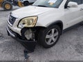 2010 GMC Acadia — photo 6 of 16 | VIN 1GKLRMED7AJ130296