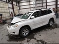 2010 Toyota Highlander — photo 2 of 21 | VIN 5TDBK3EH7AS001583