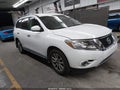 2016 Nissan Pathfinder — photo 1 of 15 | VIN 5N1AR2MN5GC614431