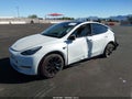 2021 Tesla Model Y — photo 2 of 15 | VIN 5YJYGDEE6MF257410