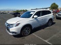 2017 Mitsubishi Outlander — photo 2 of 16 | VIN JA4AD3A33HZ043963