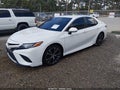 2018 Toyota Camry — photo 2 of 22 | VIN JTNB11HK0J3030452