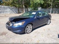 2010 Honda Accord — photo 2 of 12 | VIN 1HGCP2F8XAA080907
