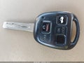 2004 Lexus ES 330 — photo 11 of 17 | VIN JTHBA30G145024755