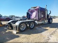1999 Freightliner Conventional — photo 4 of 15 | VIN 1FUPCXZB3XLA15390