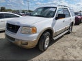 2005 Ford Expedition — photo 2 of 17 | VIN 1FMFU17575LA37148