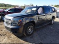 2018 Chevrolet Suburban — photo 2 of 16 | VIN 1GNSCHKC0JR333681