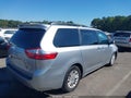 2015 Toyota Sienna — photo 4 of 16 | VIN 5TDYK3DC3FS556604
