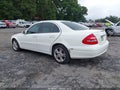 2006 Mercedes-Benz E-Class — photo 3 of 16 | VIN WDBUF56J16A899272