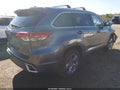 2019 Toyota Highlander Hybrid — photo 4 of 18 | VIN 5TDDGRFH8KS053995