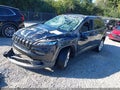 2015 Jeep Cherokee — photo 2 of 16 | VIN 1C4PJLDS2FW517640