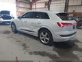 2019 Audi e-tron — photo 3 of 16 | VIN WA1LAAGEXKB005418