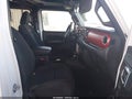 2018 Jeep Wrangler Unlimited — photo 5 of 17 | VIN 1C4HJXFG1JW205838