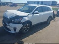 2019 Kia Sorento — photo 2 of 16 | VIN 5XYPHDA55KG444853